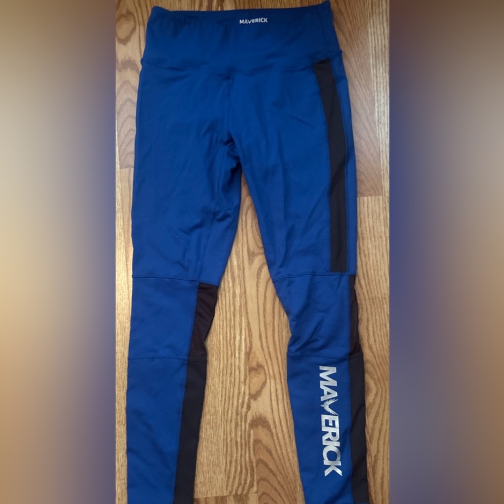 Maverick Blue and Black Leggings size M